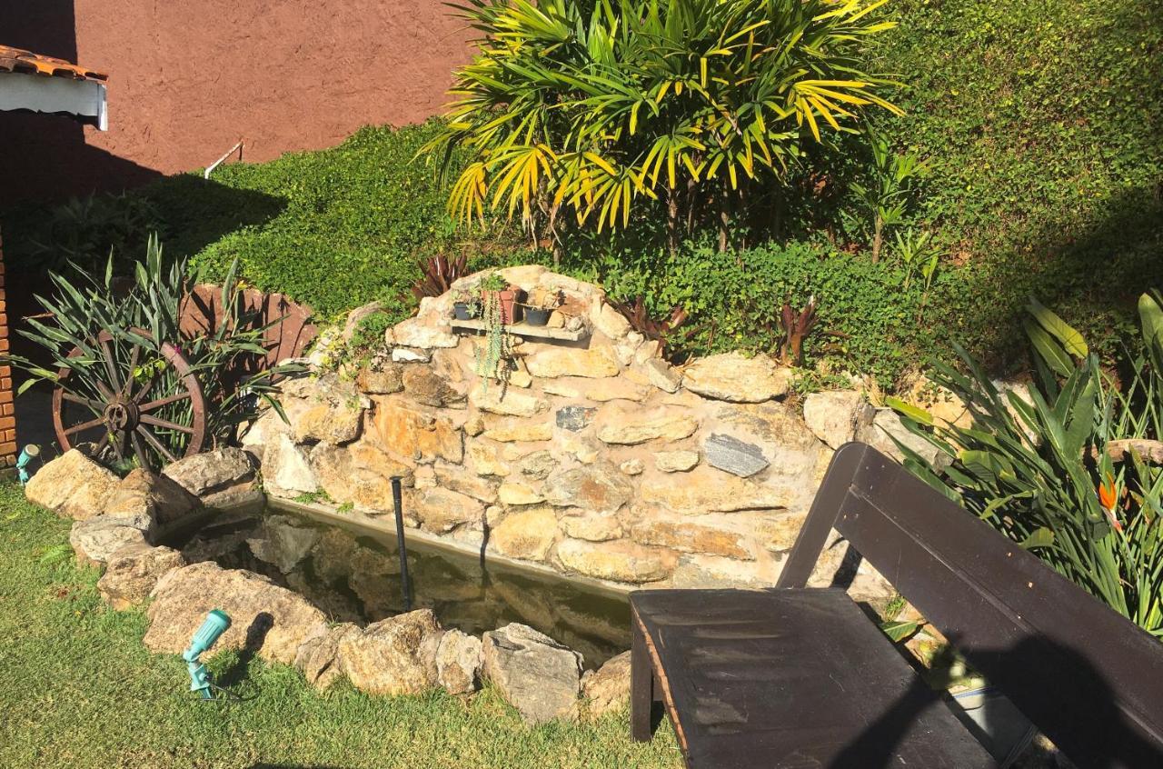 Chacara Tha&Thi Cond Fechado Wi Fi Spa E Pisc Aquececimento Solar Bom Jesus dos Perdões Eksteriør billede